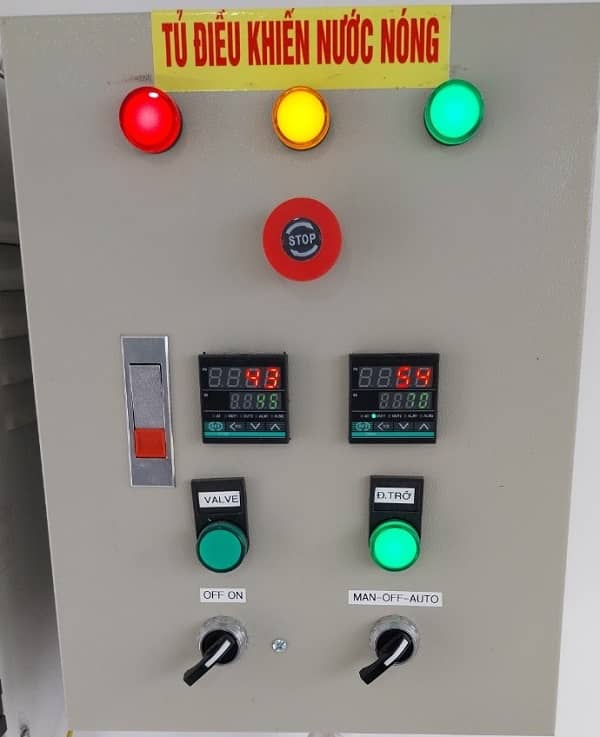 Máy nước nóng năng lượng mặt trời 2000L Máy nước nóng năng lượng mặt trời 2000L