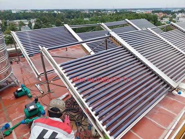 Máy nước nóng năng lượng mặt trời 2000L Máy nước nóng năng lượng mặt trời 2000L