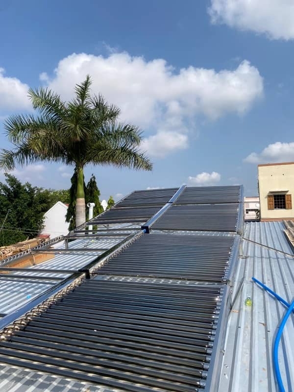 Máy nước nóng năng lượng mặt trời Công Nghiệp Máy nước nóng năng lượng mặt trời Công Nghiệp