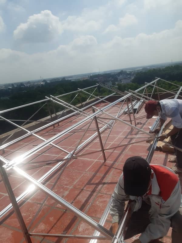 Máy nước nóng năng lượng mặt trời 2000L Máy nước nóng năng lượng mặt trời 2000L