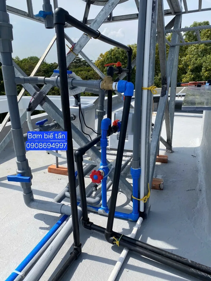 Máy Bơm Tăng Áp Biến Tần Adelino 300W – AZ200 Máy Bơm Tăng Áp Biến Tần Adelino 300W – AZ200